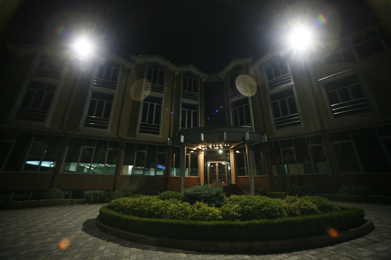 Dajti Park Resort Priska e Madhe Exterior foto