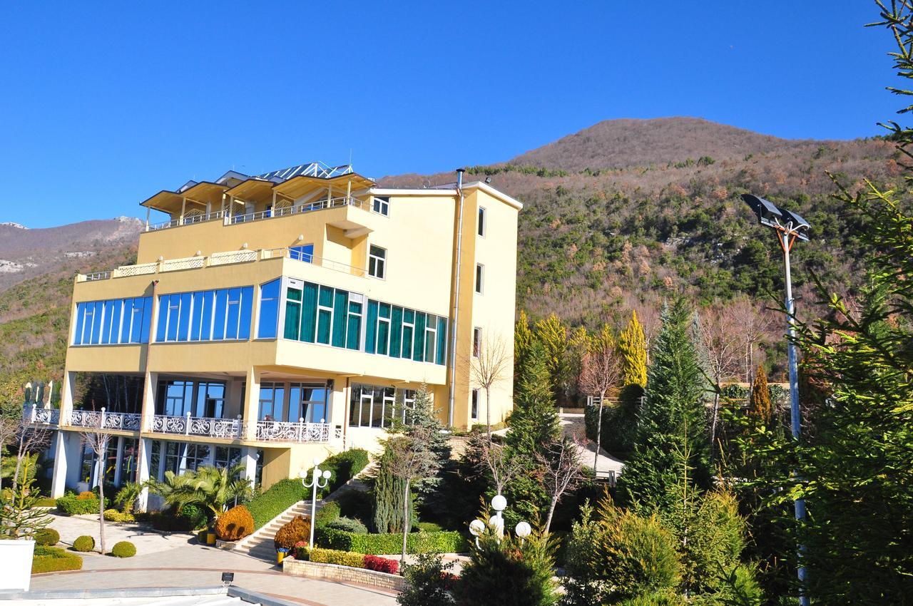 Dajti Park Resort Priska e Madhe Exterior foto